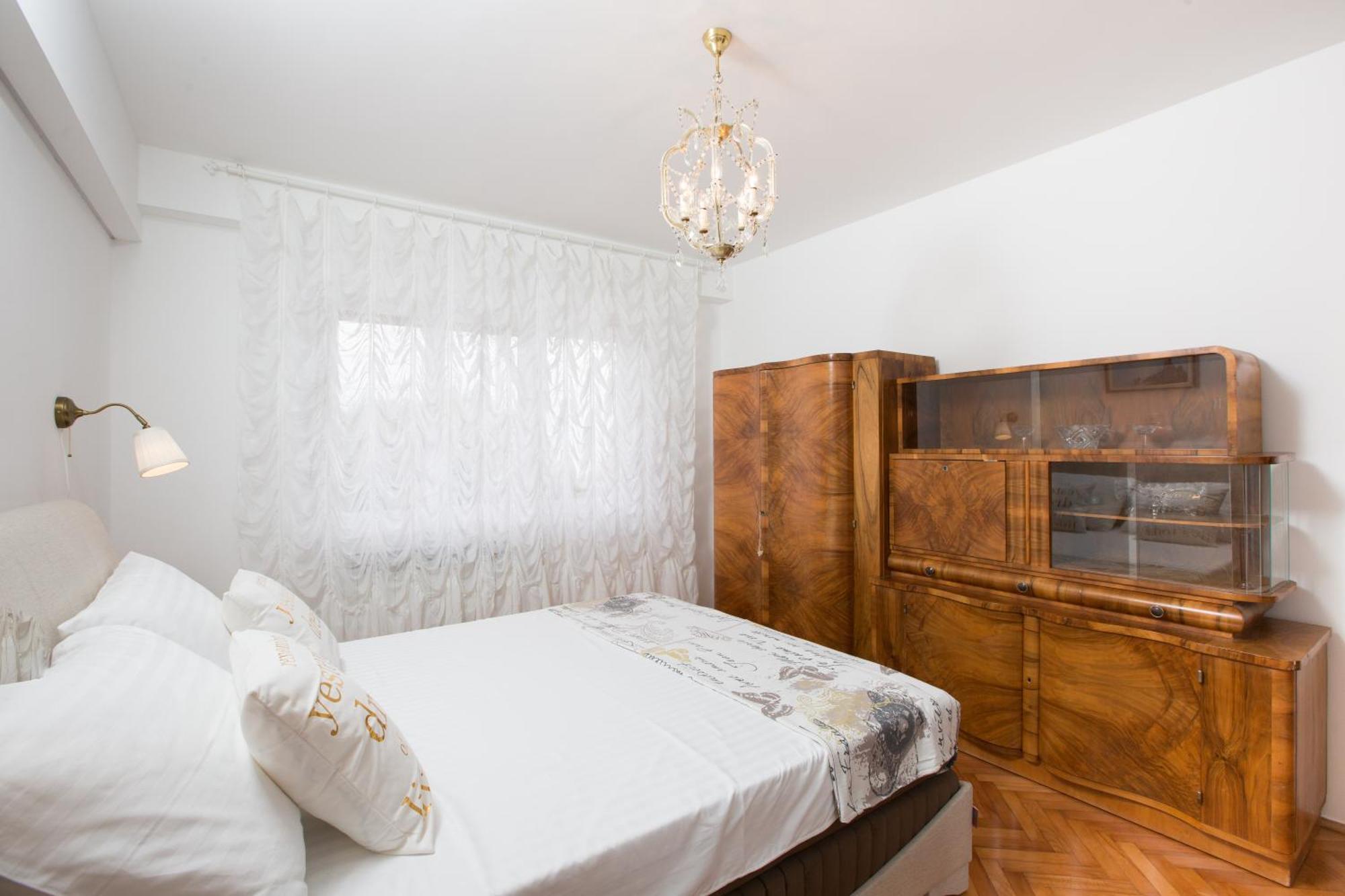 Apartment Pepi Lovran Bagian luar foto